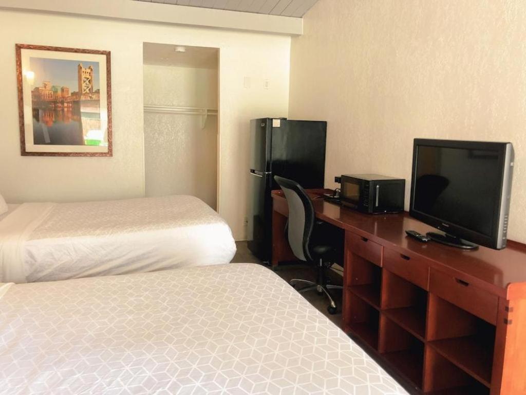Super 8 By Wyndham San Jose Airport Motel Santa Clara Exterior foto